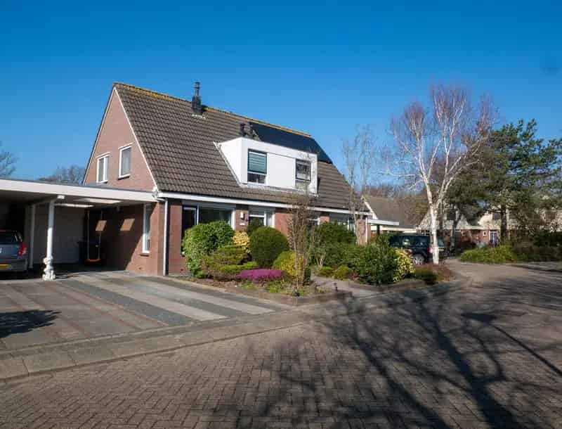 3 Slaapkamer Tweekapper te huur 24 maanden vanaf 16 juni 2025
