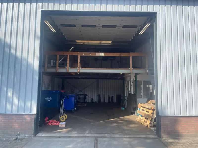 Bedrijfshal te Huur Soest 733m2 Modern Bedrijventerrein