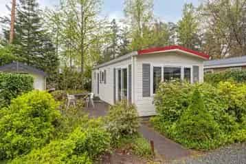 Chalet Vorden Eigen Grond Instapklaar Recreatiepark Rust Comfort Natuur