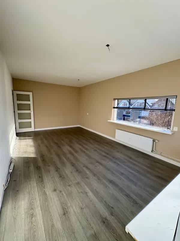 Instapklaar 3-kamer appartement Slikkerveer
