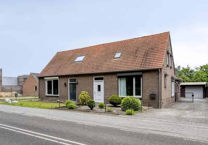 Huis Te Koop , 50, Langenboomseweg, Mill, Noord-Brabant