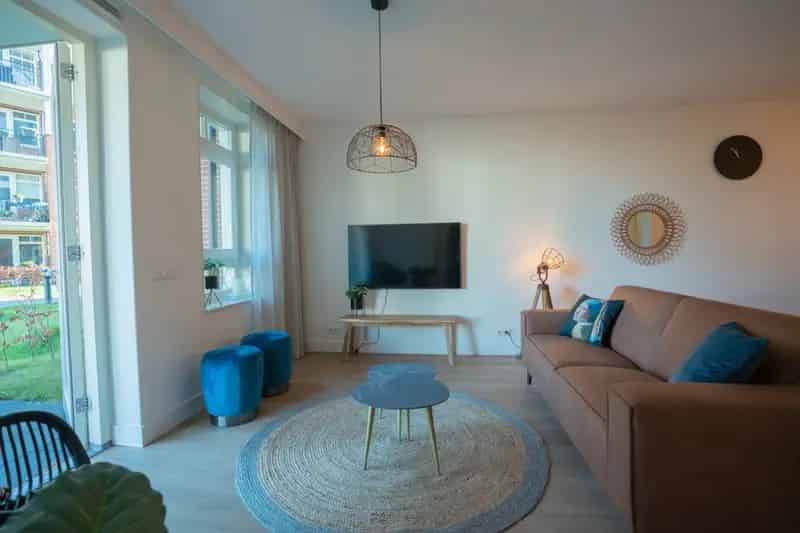 Luxe 3-kamerappartement 55+ Gemeubileerd Rijnsburg Wellness