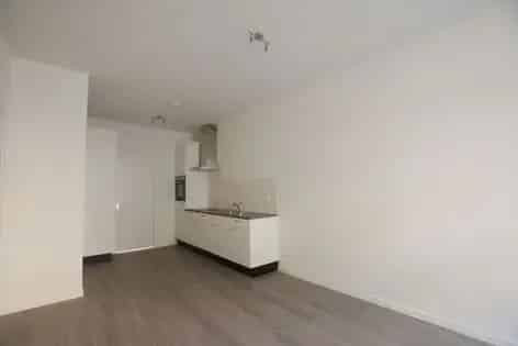 2 Kamer Appartement Rotterdam Charlois 42m2 Ruime Tuin