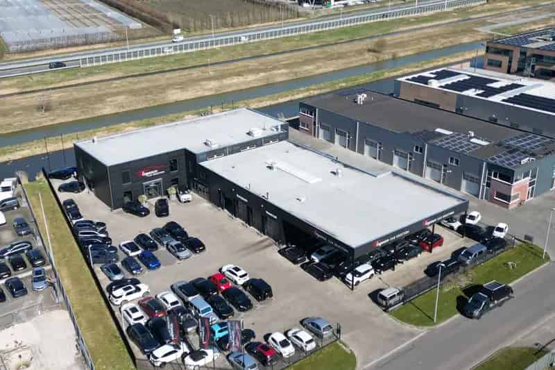 Bedrijfshal Zwaag te Koop of te Huur - Modern Complex