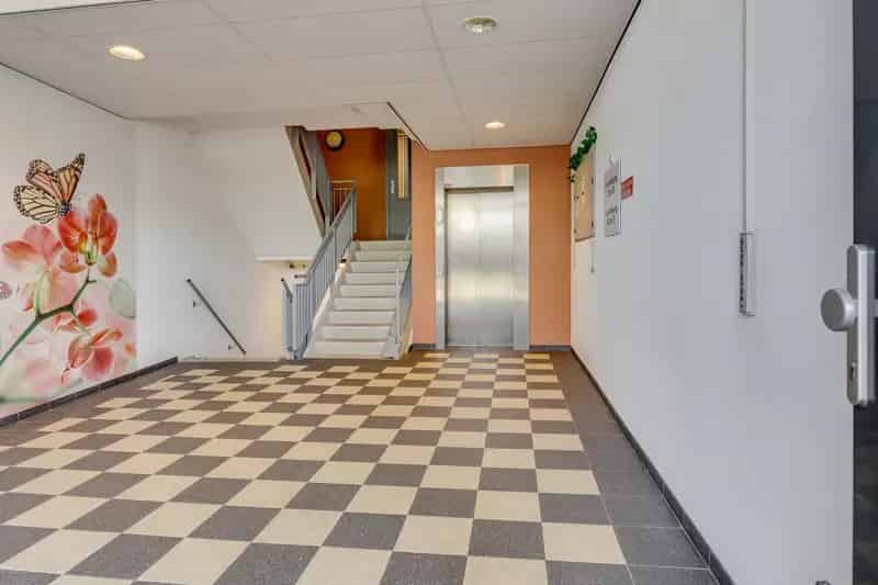 Appartement te koop Leusden: Instapklaar 3-kamer appartement met balkon