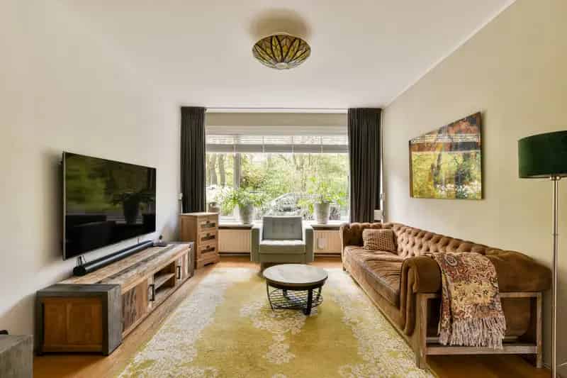 Huis te koop Rotterdam Ommoord 6 slaapkamers