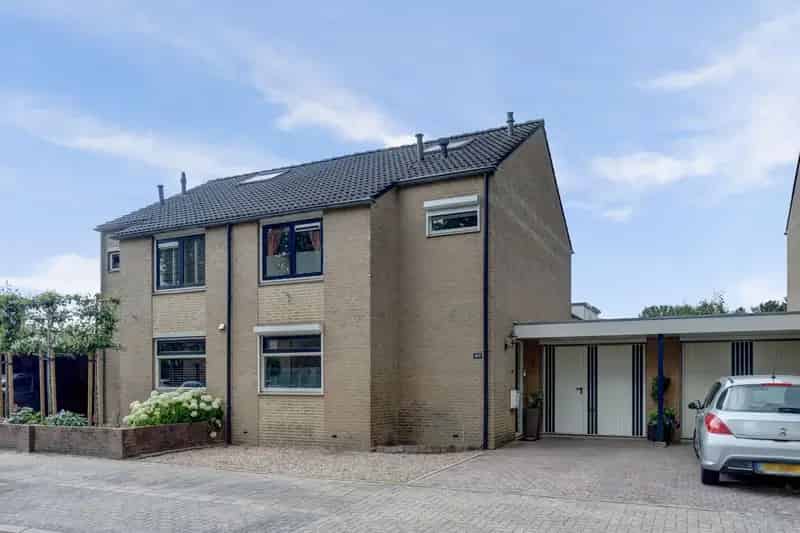 Ruime 4 Slaapkamers Familiewoning Nijmegen Garage Tuin
