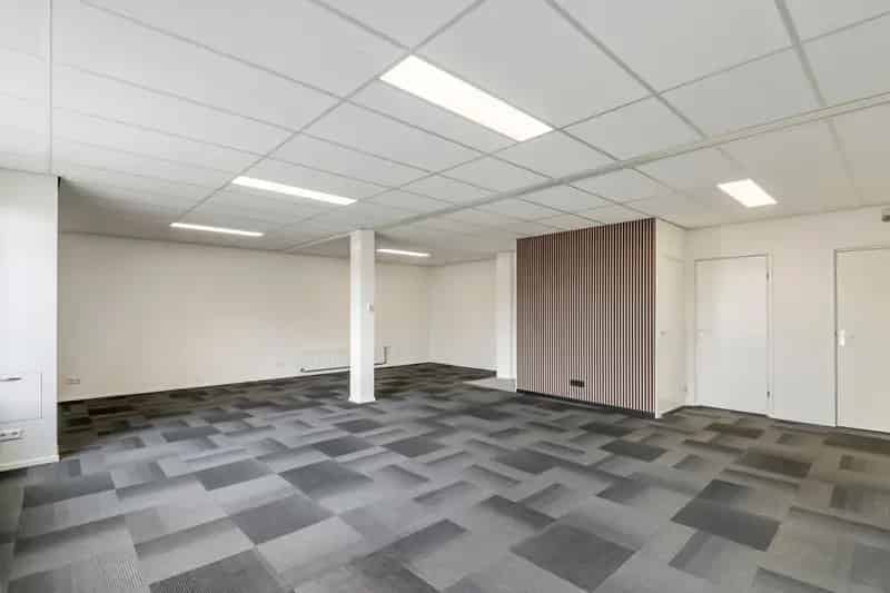 Bedrijfshal Buren (GE) | Zoek bedrijfshallen te huur: Graafschapsstraat 12 4116 GE Buren (GE) 