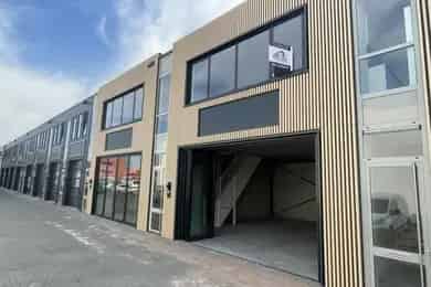 140 m2 Bedrijfsruimte te Huur Amsterdam Sloterdijk