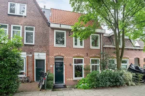 Huis Amstelveenseweg Amsterdam: Luxe Stadsvilla nabij Amsterdamse Bos