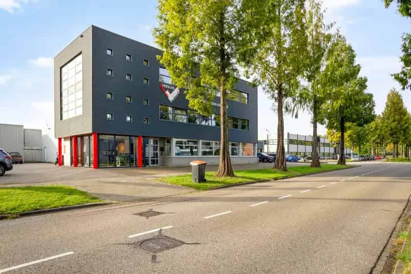 Kantoorruimte te huur Den Bosch Maaspoort 230m²