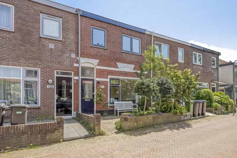 Leeghwaterstraat 124, Hilversum