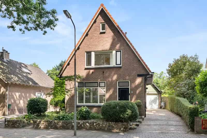 Vrijstaand woonhuis Prins Bernhardlaan Bennekom