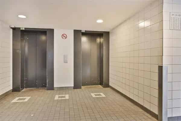 Ruim 5-Kamer Appartement Overwhere Balkon Berging