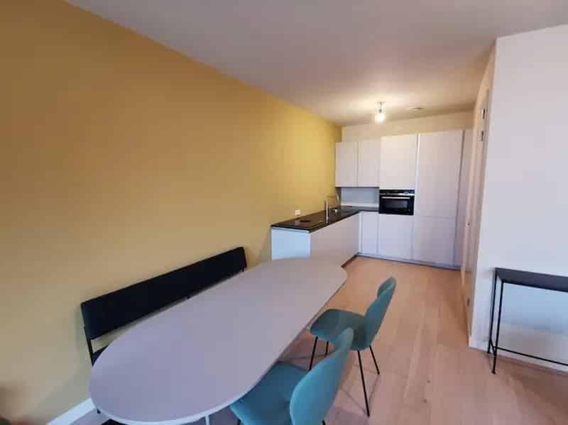 Nieuwbouw Appartement Amsterdam VOC-kade 50m2 Gemeubileerd
