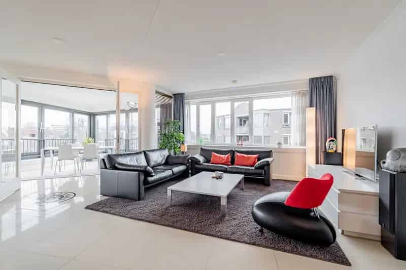 Luxe 4-Kamer Appartement Diemen 152m2