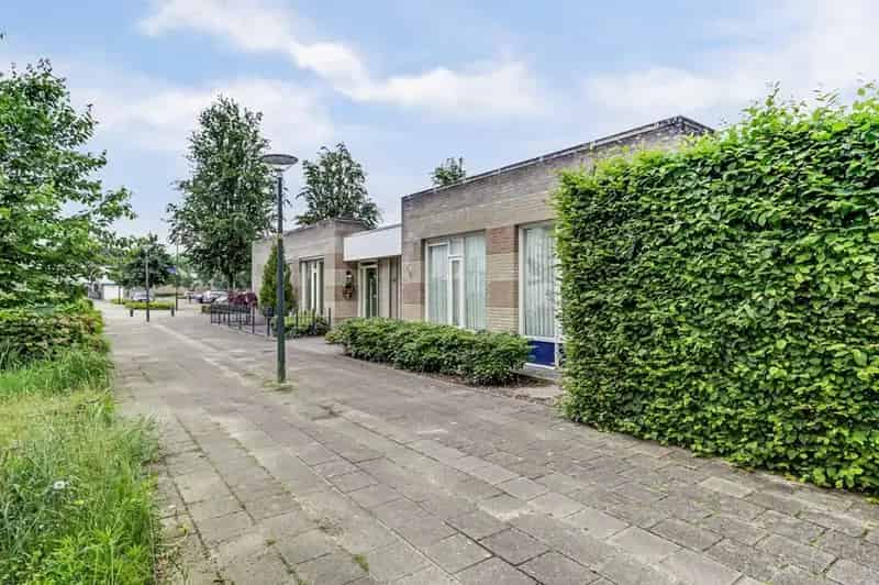 Ruime Patiobungalow te Bladel Nabij Centrum 3 Slaapkamers