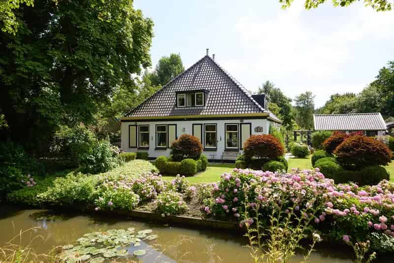 Woonboerderij Zuidoostbeemster: Ruimte, Rust en Luxe