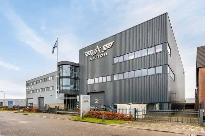 Bedrijfshal te Huur Zwolle 400m² Opslagruimte Marslanden