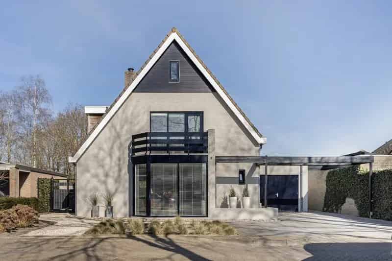 Vrijstaand Huis 5 Slaapkamers Waalwijk Ruime Tuin