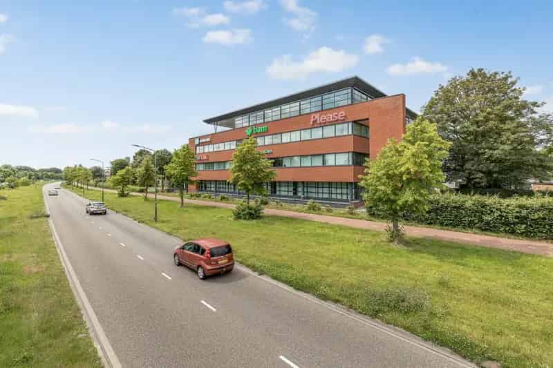 Kantoorruimte te Huur Helmond 1833m²