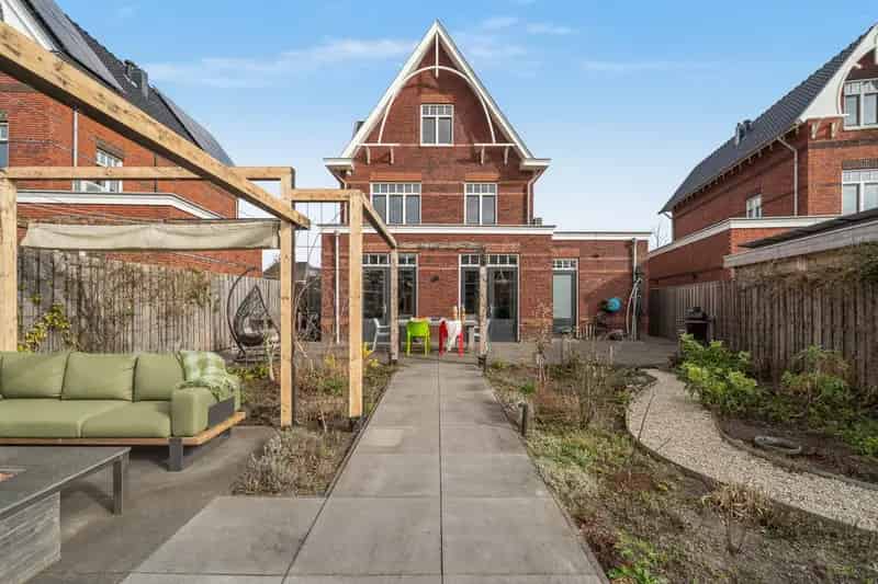 Luxe Villa Aan Het Water Oegstgeest 5 Slaapkamers 2 Badkamers