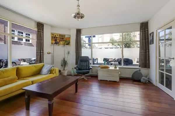 3 Slaapkamer Appartement Heesterbuurt Garage Zonnige Binnenplaats