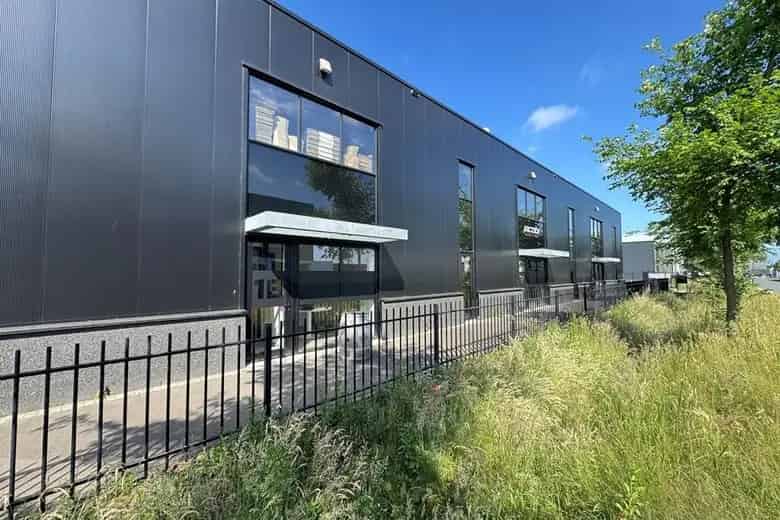 1.005 m2 bedrijfsruimte te koop in Reusel