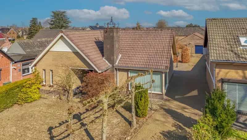 Huis te koop Krommestraat St Willebrord 4 slaapkamers grote tuin