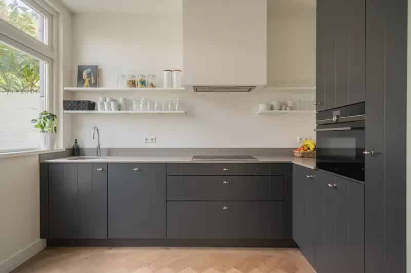 Huis te koop Wassenaar: Gerenoveerde hoekwoning met 5 slaapkamers en garage