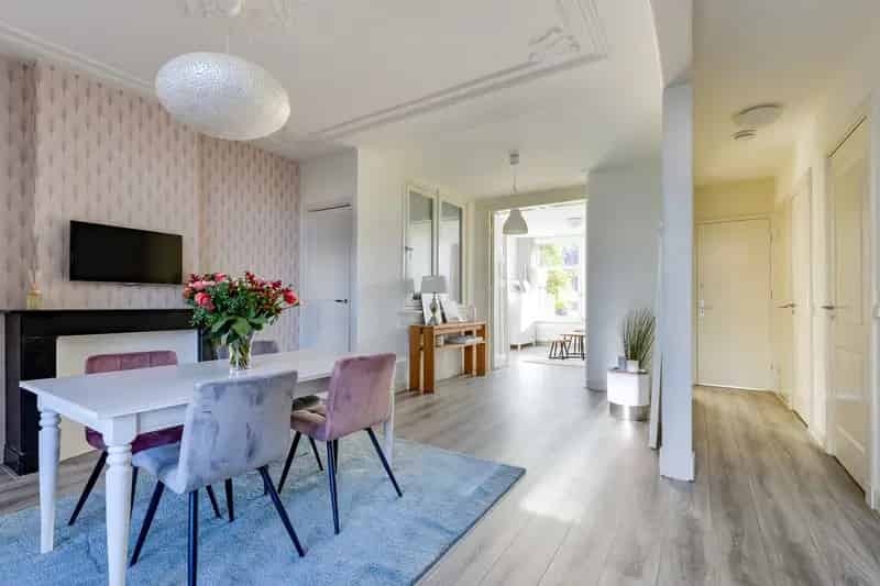 Appartement Oud West Amsterdam 57m2 2 Balkons