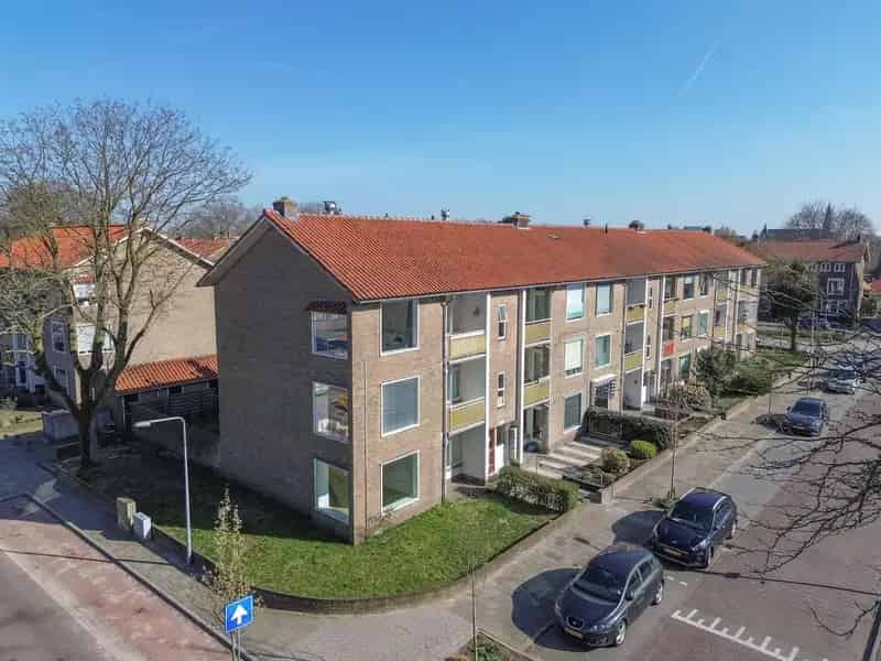 Appartement te koop Hilversum: Ruime Tuin en Oprit
