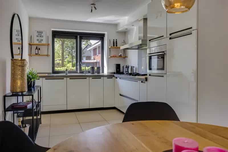Huis te koop Leusden 5 slaapkamers grote tuin
