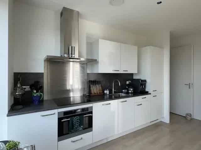 Utrecht Galerijflat 83m2 3 Kamers 1 oktober 2024