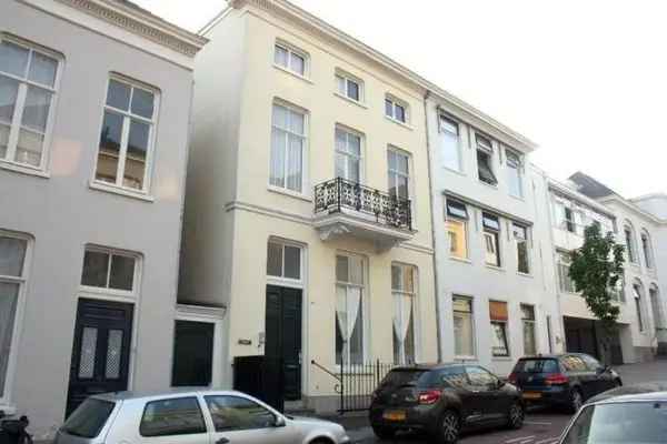 Appartement Arnhem Centrum: Perfect voor Studerend Stel