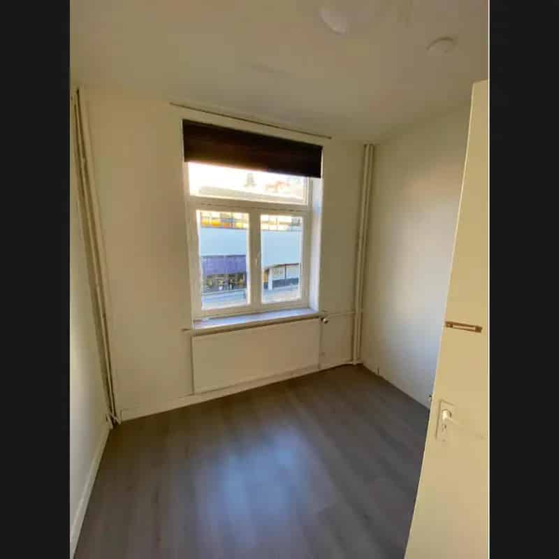 Kamer Heerlen Centrum Nabij Stadion Gerenoveerd