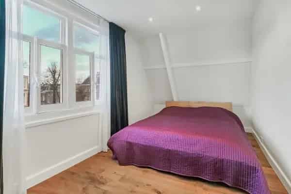 Luxe Appartement Amsterdam Oost 3 slaapkamers 3 badkamers