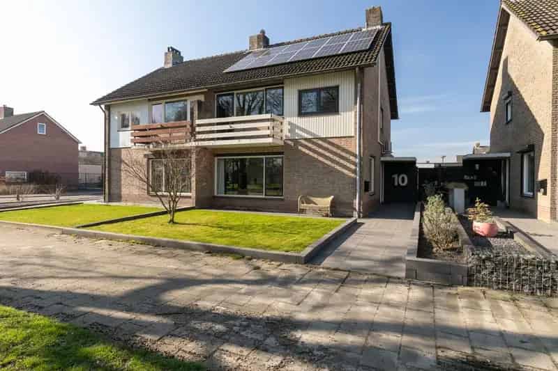 Moderne 2 1 Kapwoning 4 slaapkamers Raamsdonksveer