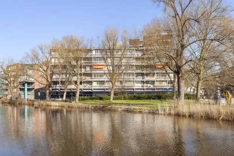Ruim 4 Slaapkamer Appartement Schiedam Centrum Balkon Zuid