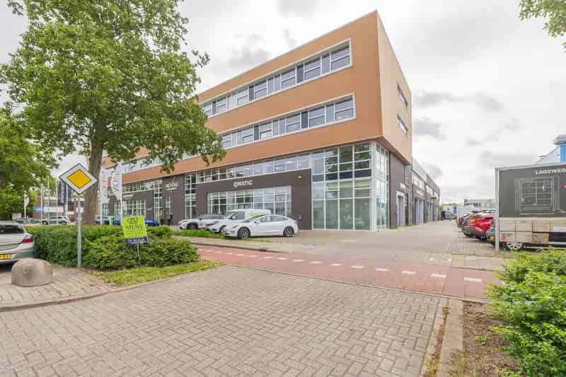 Bedrijfshal Katwijk 138m2  Te Koop