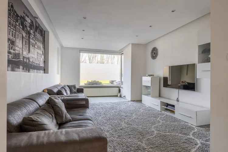 Appartement te koop Velsen-Noord  4-kamer begane grond tuin