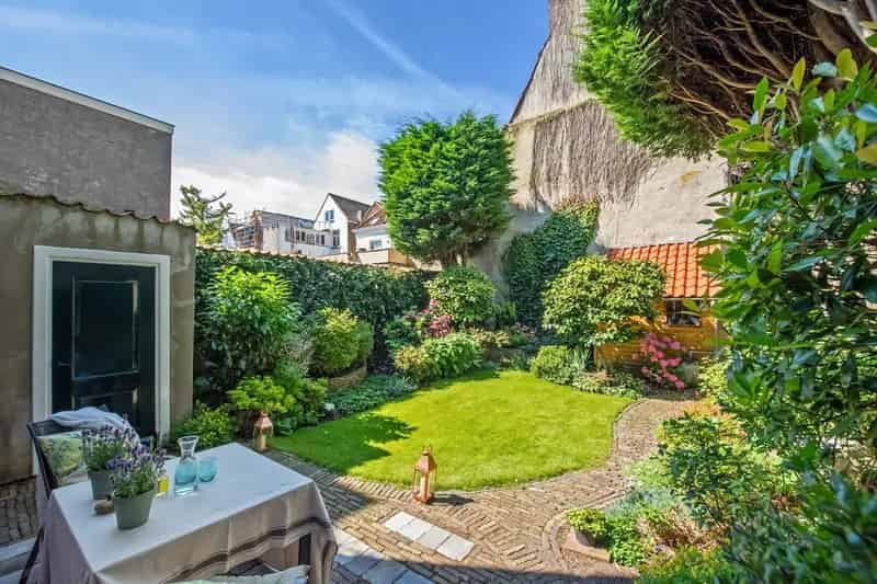 Rijksmonumentale Grachtenwoning Delft 391m²