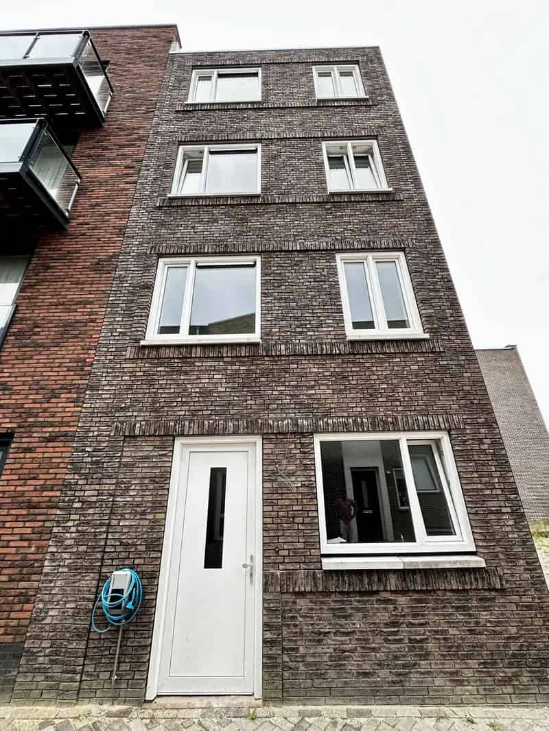 Huis te koop Almere Poort Homeruskwartier 7 kamers nieuwbouw