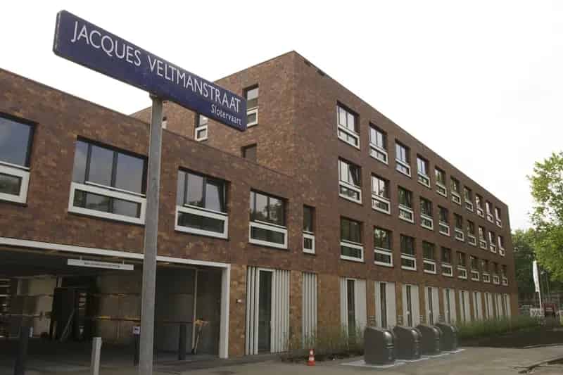 Studio Amsterdam West Nabij Metro en Tram