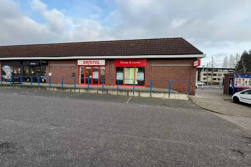Winkelruimte te huur Vriezenveen 870m2 Centrum