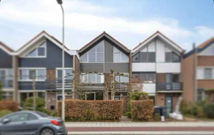 Herenhuis 4 slaapkamers 2 badkamers Wouw