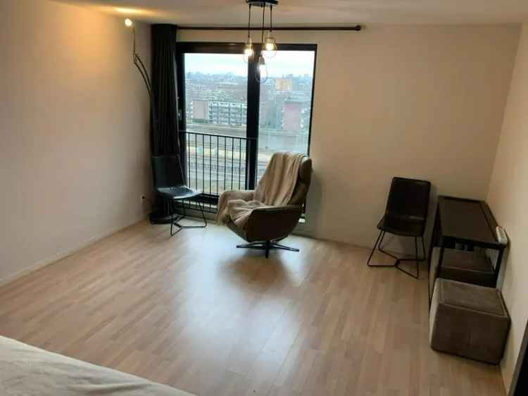 Penthouse Room 22m2 in Amsterdam Central Available