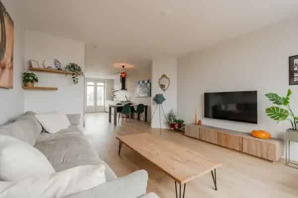 Appartement Amsterdam Watergraafsmeer 2 slaapkamers Balkon