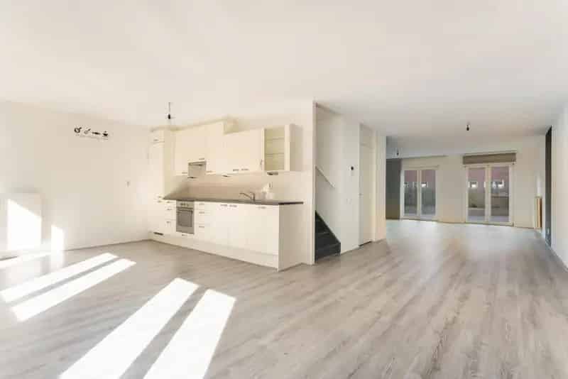 Appartement Laan op Zuid Rotterdam 3-kamer Maisonnette