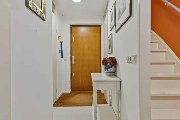 Amsterdam Appartement te Koop - Rustig Achterhuis met Patio en Parkeerplaats
